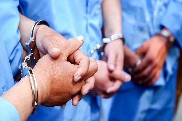 دستگیری ۱۳ سارق در شاهرود دستگیری ۱۳ سارق در شاهرود